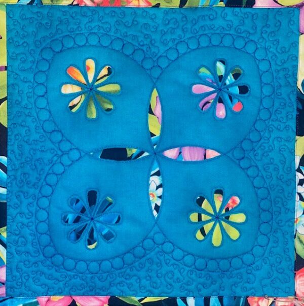 Westalee Design Flower Power Block Template Set - Image 10
