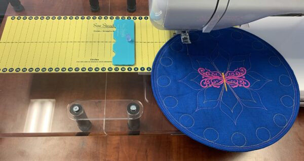 Sew Steady Universal Circles + Straights Tool and Mat - Image 5