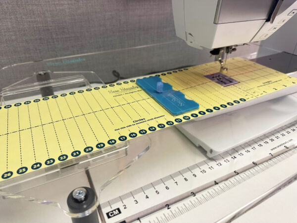 Sew Steady Universal Circles + Straights Tool and Mat